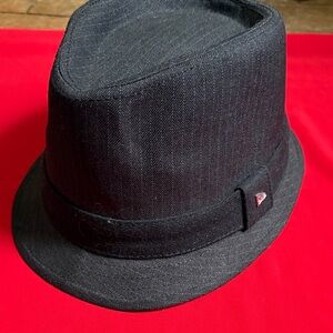 EK Collection New Era XL bucket hat. Like new!